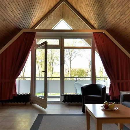 Am Waldrand - Fuer 4 Personen Mit Balkon - Bernstein *